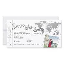 飛行機チケット搭乗券の写真の保存日付