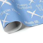 飛行機パーソナライズされたおもしろいキッズハッピーバースデーブルー ラッピングペーパー (ロールコーナー)