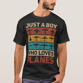 飛行機好きな少年 パイロット 飛行機 航空 A Tシャツ