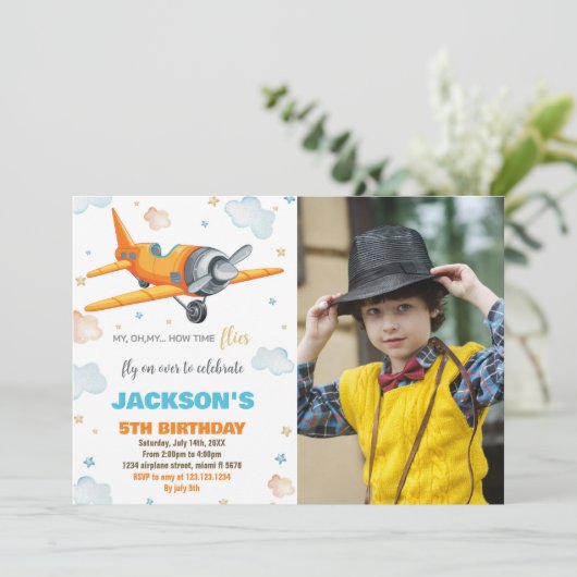 飛行機誕生日招待状オレンジと写真 招待状 (スタンド正面)