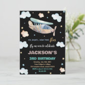 飛行機誕生日招待状ブラウングリーンブラック 招待状 (スタンド正面)