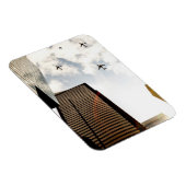 飛行機飛んでいるの建物 マグネット (右側)