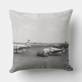 飛行機 クッション (裏面)