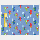 飛行機、ヘリコプター、雲のアートワークの青、名前 フリースブランケット (正面(横))