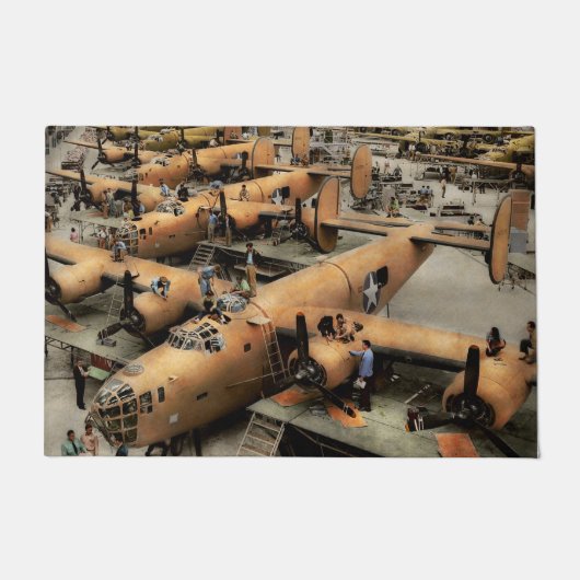 飛行機 - 工場 - 偉大なる解放者 1943 ドアマット (正面)