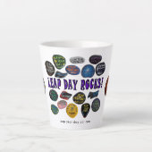 飛躍の日の岩！ カフェラテマグ (正面)