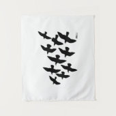 飛飛んでいる行鳩 タペストリー (正面)