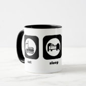 食べて下さい。 睡眠。 アーチェリー。 マグ (正面左)