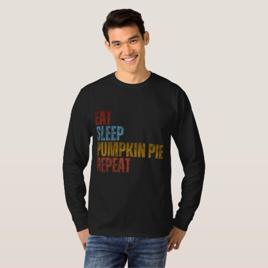 食べる寝るカボチャパイ繰り返し Tシャツ (正面フル)