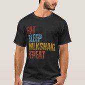 食べる寝るミルクシェイク繰り返す Tシャツ (正面)