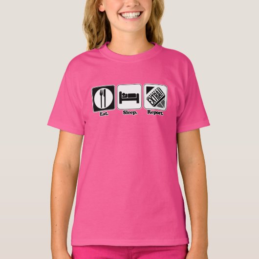 食べる寝る報告する Tシャツ (正面)