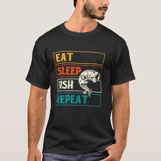 食べる寝る釣りする釣りライフ Tシャツ (正面)