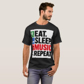 食べる・寝る・音楽・繰り返す Tシャツ (正面フル)