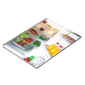 食べ物でいっぱいのオープン冷蔵庫 ノートブック (左側)