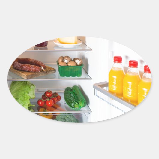 食べ物でいっぱいのオープン冷蔵庫 楕円形シール (正面)