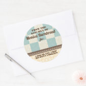 食べ物のキッチンから見た粗末でシックなチェッカーボード ラウンドシール (封筒)