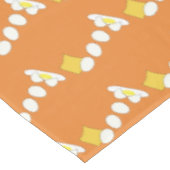 食べ物の戦い – チーズvs卵。 テーブルクロス (アングル)