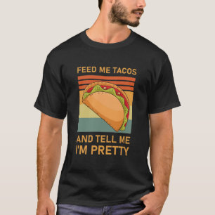 食べ物を与えタコスと言えかわいらし- Taco Tシャツ