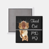 食べ物を与え食べ物を与え猫マグネットおもしろい可愛い マグネット (正面/裏面)