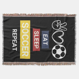 食べ眠るサッカー スローブランケット