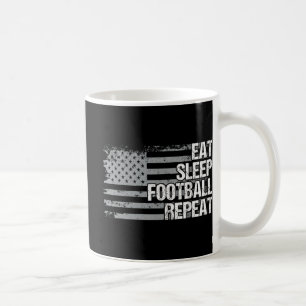 食べ眠眠サッカー繰り返し米国のフラグ男性の女性女の子 コーヒーマグカップ