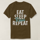 食べ眠行繰り返しボイおもしろいンの穴 Tシャツ (デザイン正面)