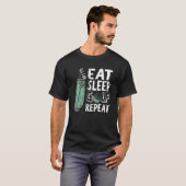 食べ睡眠ゴルフリピートヴィンテージゴルファーOutfi Tシャツ (正面フル)