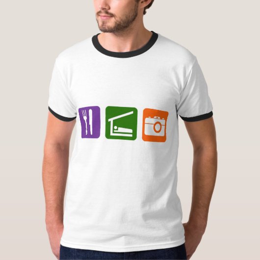 食べ睡眠写真 Tシャツ (正面)