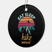 食べ睡眠、ハイキング、リピート セラミックオーナメント (左)