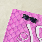 「食べ私の泡」がピンクの人生をはかりで測泳ぐ ビーチタオル (インサイチュ)