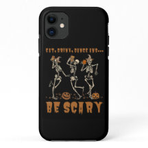 食べ飲み物ダンス…そして怖い面白いハロウィーンをする