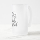 食べ飲み結婚したて曇るグラスビアマグ フロストグラスビールジョッキ (正面右)