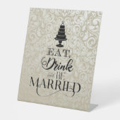 食べ飲み続け結婚した 台座サイン (正面)