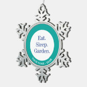 食べ.眠れ。ガーデン。 スノーフレークピューターオーナメント (右)