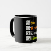 食べSleep Anime Repeat Giftアイディアコスプレイヤー マグカップ (正面左)