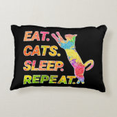 食べSleep, Cats, Repeat -カラフル猫好き アクセントクッション (裏面)