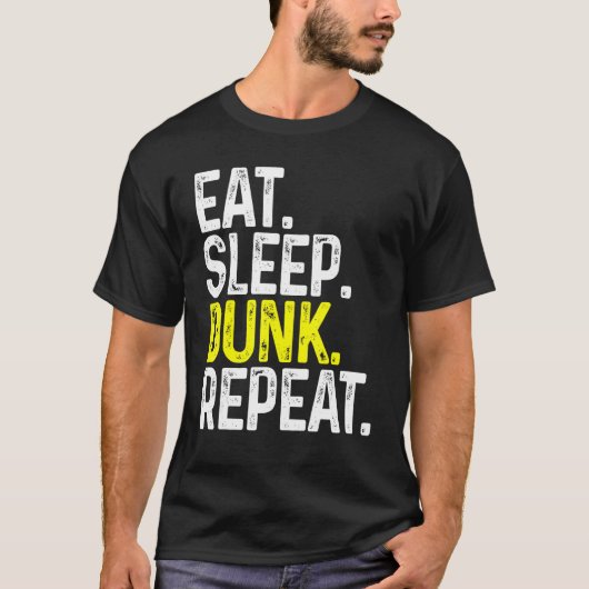 食べSleep Dunk Repeat おもしろい Basketball Tシャツ (正面)