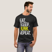 食べSleep Dunk Repeat おもしろい Basketball Tシャツ (正面フル)