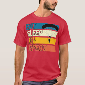 食べSleep Fly Repeat Tシャツ