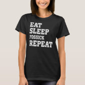 食べSleep Fossick Repeat皮肉 Tシャツ (正面)