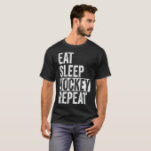 食べSleep Hockey Repeatおもしろい Sports Team Ice Hock Tシャツ (正面フル)