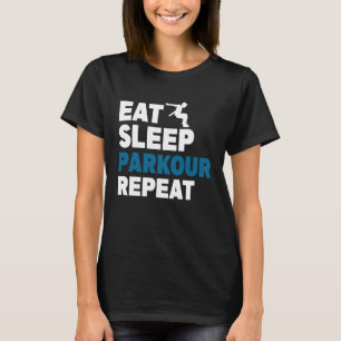 食べSleep Parkour Repeatランニング Free Train Tシャツ