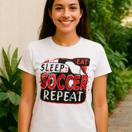 食べSleep Soccer Repeat Shirtはっきりした – 赤と黒 Tシャツ