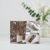 食品写真チョコレートシーソルトキャラメルキャンディ ポストカード (スタンド正面)