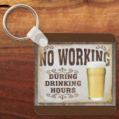 飲み時間のパブバー中に作業なしおもしろい キーホルダー (正面)