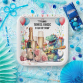 飲み物のある恐竜 ペーパープレート (パーティー)