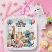 飲み物のある恐竜 ペーパープレート (パーティー)