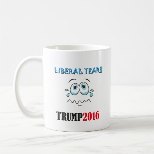 飲み物の自由主義者はマグを引き裂きます! TRUMP2016 コーヒーマグカップ (左)