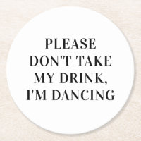 飲み物は飲まないで踊り。シンプル結婚の