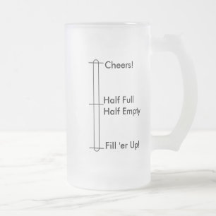 飲むガラス。 澄んなガラスビールのジョッキ フロストグラスビールジョッキ